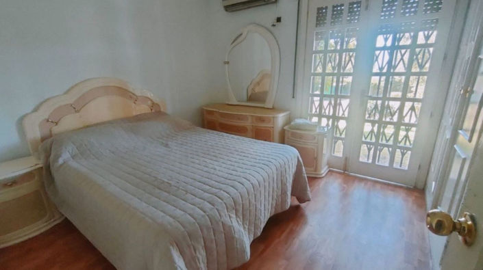 Image No.7-4 Bed Property for sale