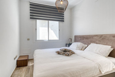 14-d70dc3102c00d7be0e872dfe1c1f86d7