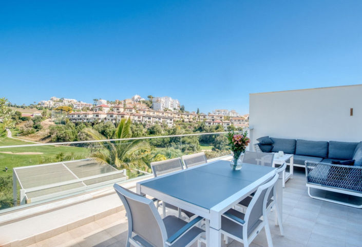 Image No.34-3 Bed Property for sale