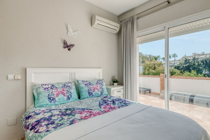 Image No.9-4 Bed Property for sale