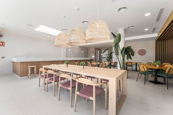 Image No.24-4 Bed Property for sale