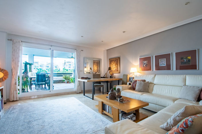 Image No.35-3 Bed Property for sale