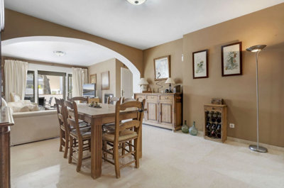 7-aa4cc561180b369757c0bb4af9886cd3