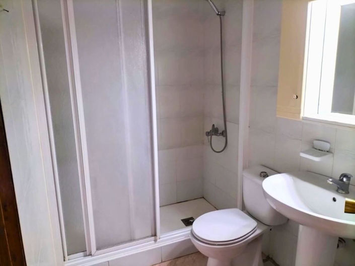 Image No.5-3 Bed Property for sale