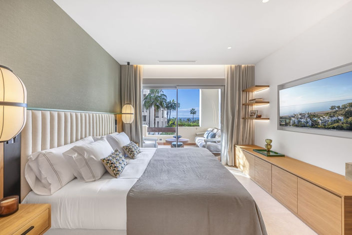 Image No.3-3 Bed Property for sale