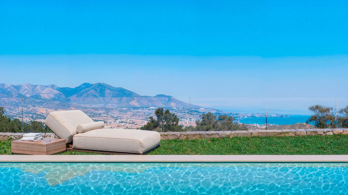 Image No.5-3 Bed Property for sale