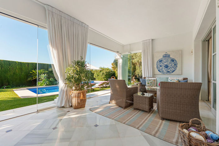 Image No.16-4 Bed Property for sale