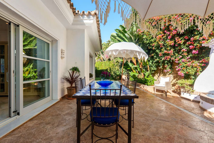 Image No.24-4 Bed Property for sale