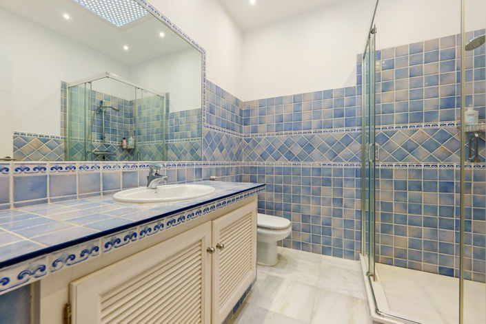 Image No.36-4 Bed Property for sale