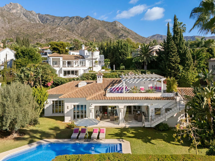 Image No.50-4 Bed Property for sale