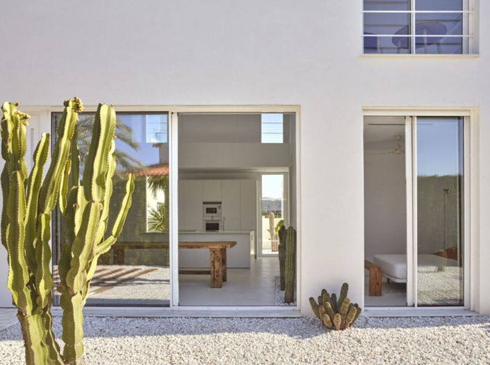 Image No.4-3 Bed Property for sale