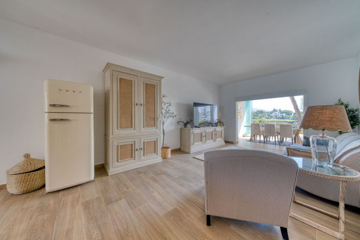 Image No.22-2 Bed Property for sale