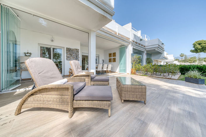 Image No.40-2 Bed Property for sale