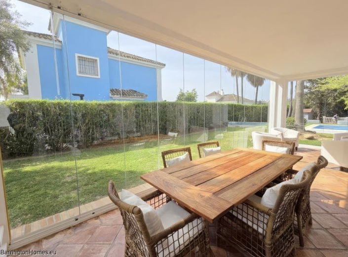 Image No.23-4 Bed Property for sale