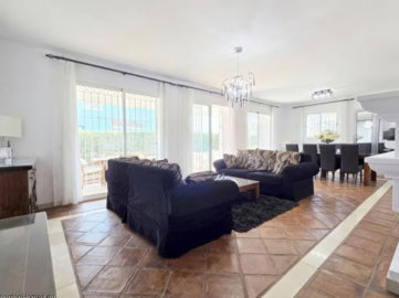 6-241328e1bcc9c0d8ce1222beb6c967a8