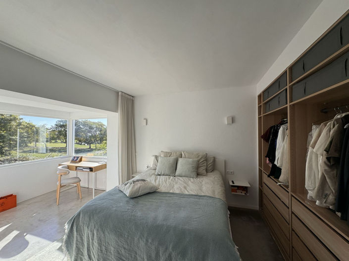 Image No.6-3 Bed Property for sale