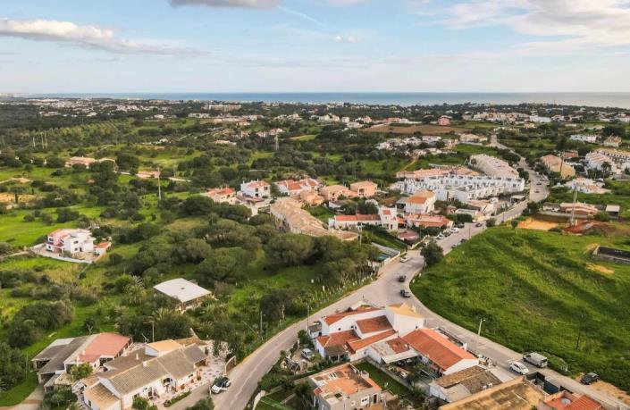 Image No.4-Jumelé de 3 chambres à vendre à Branqueira