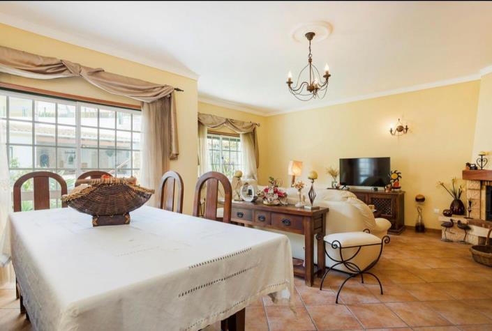 Image No.8-Jumelé de 3 chambres à vendre à Branqueira