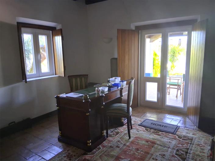 Image No.11-3 Bed Property for sale