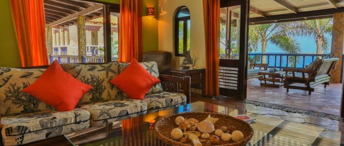 Image No.3-6 Bed Villa for sale