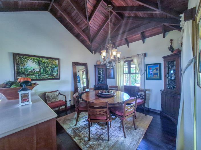 Image No.8-Villa de 4 chambres à vendre à Saint George