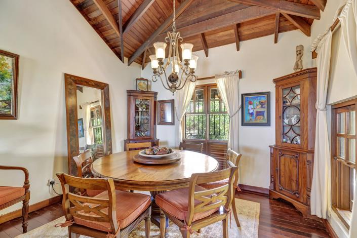 Image No.11-4 Bed Villa for sale