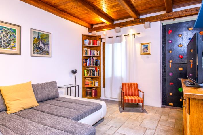 Image No.24-8 Bed House/Villa for sale