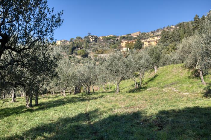 Image No.32-4 Bed Country House for sale