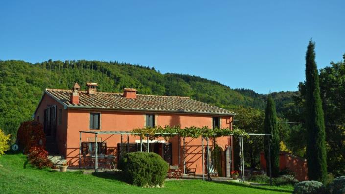 Image No.2-4 Bed Country House for sale