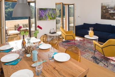 005-5056-30-Hvar-stone-villa-with-pool-for-sale