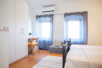 006-2051-52-Hvar-Stone-house-in-a-picturesque-location-for-sale