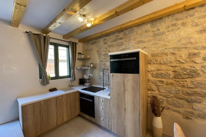 Image No.4-2 Bed Townhouse for sale