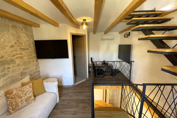 Image No.5-2 Bed Townhouse for sale