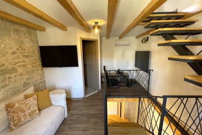 005-2055-02-kastela-three-storey-newly-renovated-stone-house-for-sale