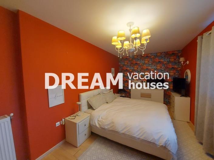 Image No.7-2 Bed House for sale