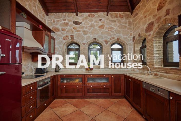 Image No.8-4 Bed Villa for sale