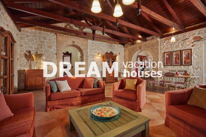 Image No.5-4 Bed Villa for sale