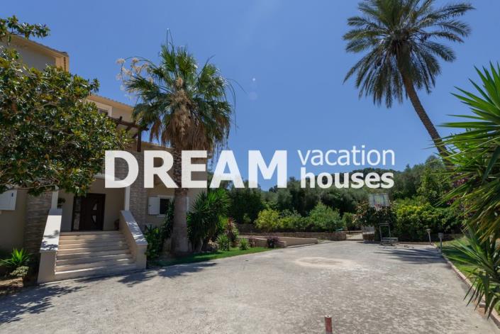 Image No.35-5 Bed Villa for sale