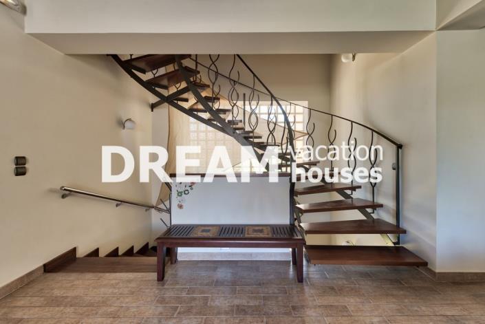 Image No.26-5 Bed Villa for sale