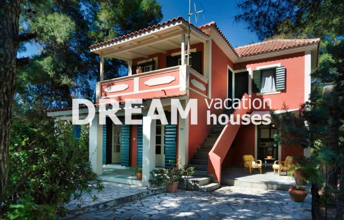 Image No.1-3 Bed House for sale