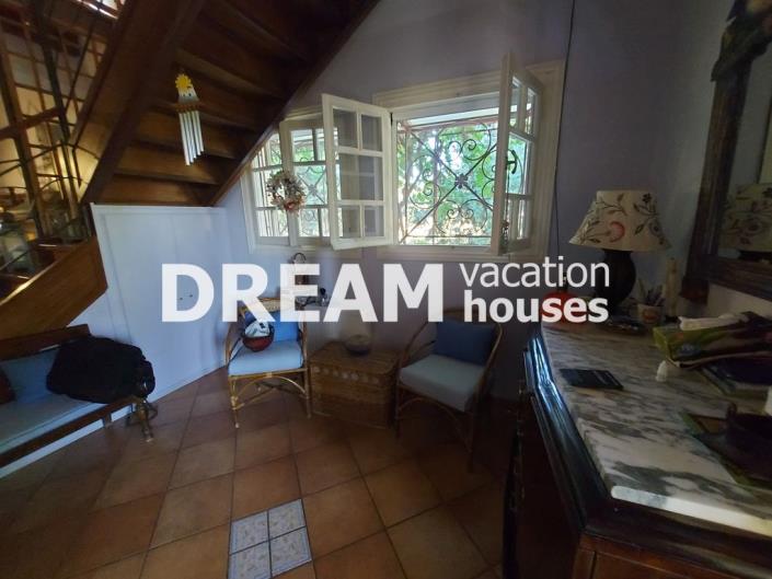 Image No.7-3 Bed House for sale