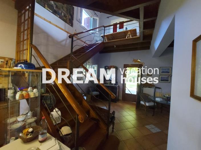 Image No.23-3 Bed House for sale