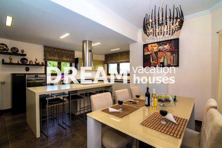 Image No.7-4 Bed Villa for sale