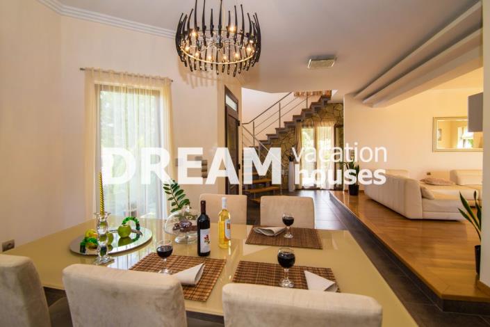 Image No.13-4 Bed Villa for sale