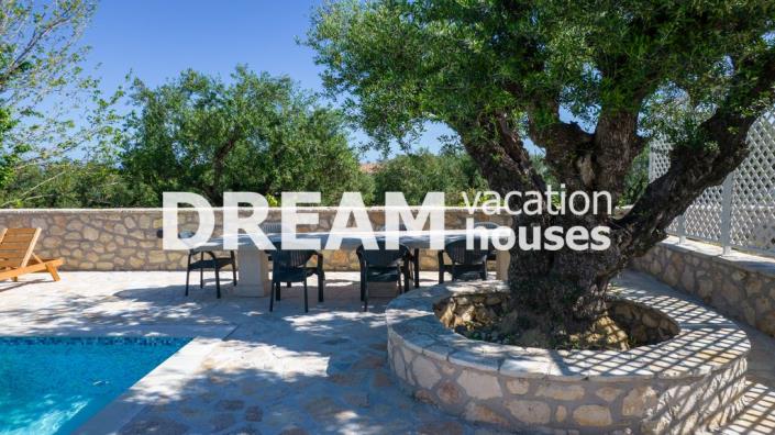 Image No.30-5 Bed Villa for sale