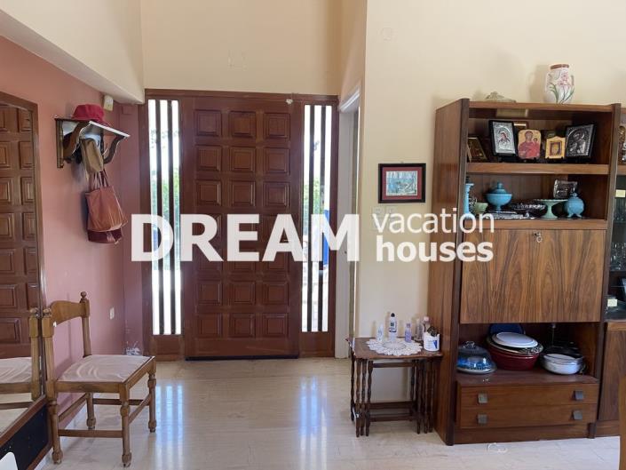 Image No.22-5 Bed House for sale