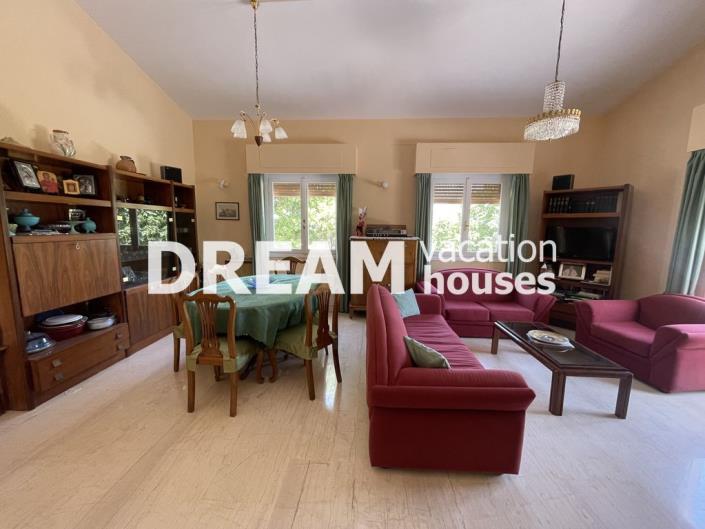 Image No.21-5 Bed House for sale