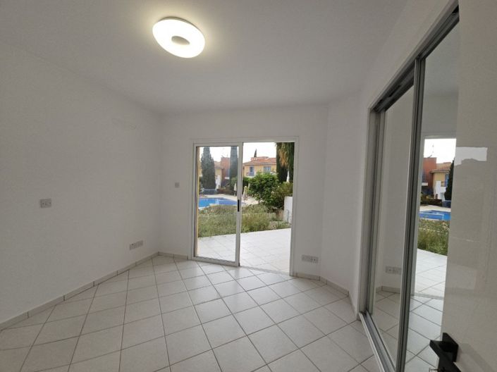 Image No.19-2 Bed Apartment for sale