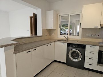 Ground Floor Apartment For Sale  in  Anarita