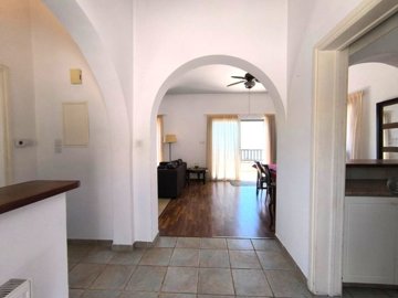 Detached Villa For Sale  in  Tsada
